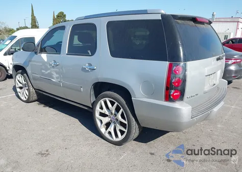 2011 GMC Yukon Denali z USA, uszkodzony, nr VIN 1GKS2EEF3BR350688